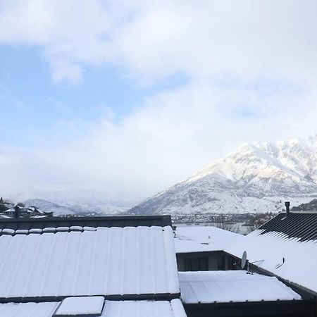 Remarkable, Cozy 3 Bedroom, 2 Bathroom Townhouse Queenstown Exterior photo