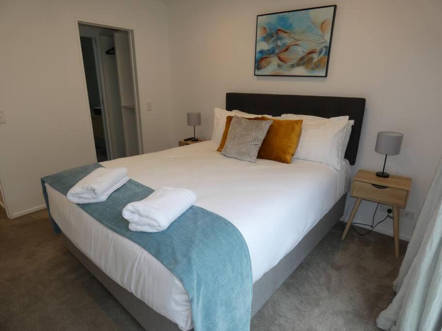 Remarkable, Cozy 3 Bedroom, 2 Bathroom Townhouse Queenstown Exterior photo