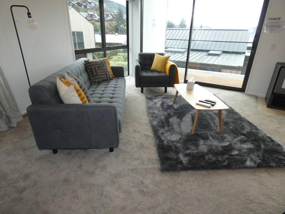 Remarkable, Cozy 3 Bedroom, 2 Bathroom Townhouse Queenstown Exterior photo
